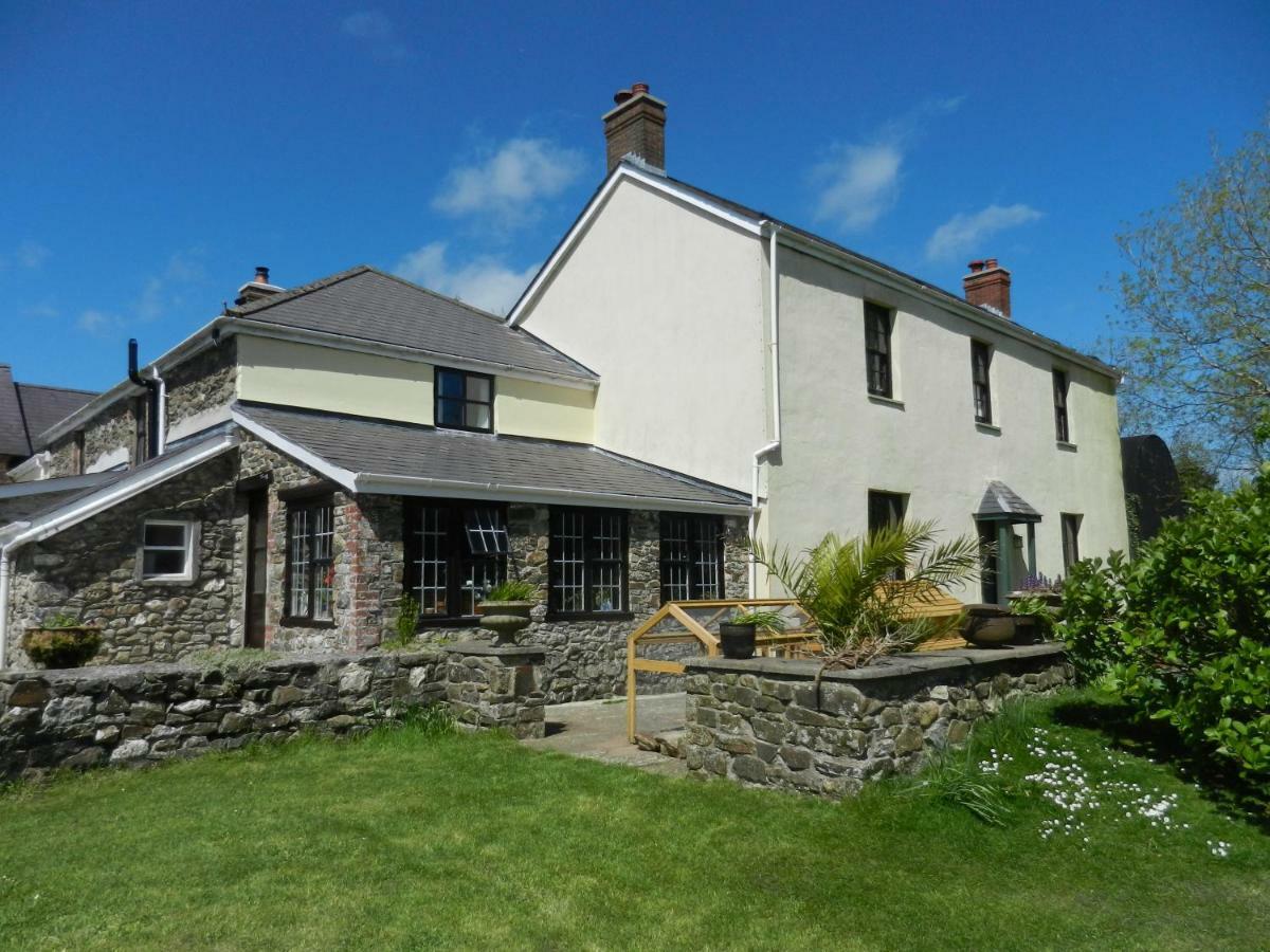 Cilwen Country House Bed And Breakfast Abernant Eksteriør bilde